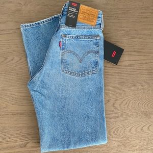 Levi Wedgie Fly Button Straight Jeans